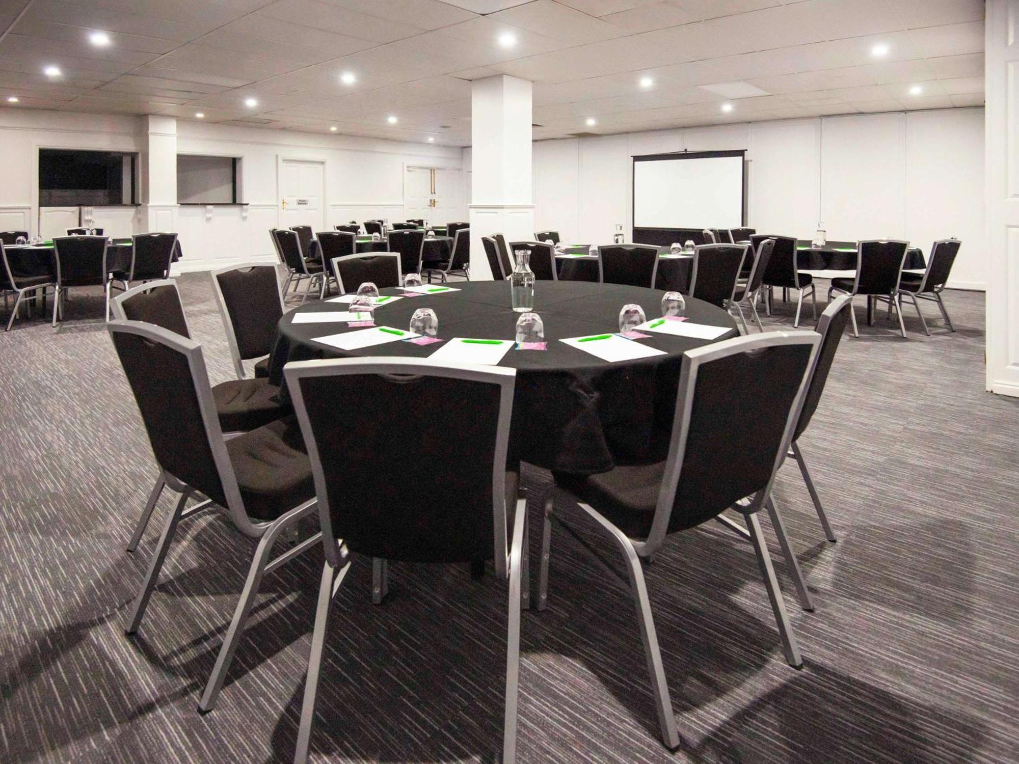 Ibis Styles Mt Isa Verona Маунт-Айза Экстерьер фото